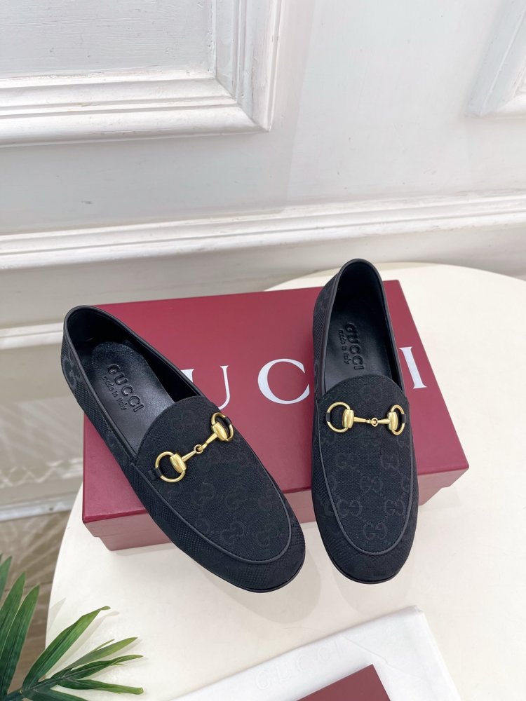 Туфли женские фото 4