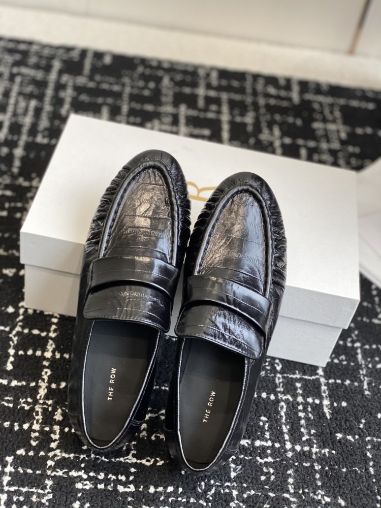 Туфли женские фото 4