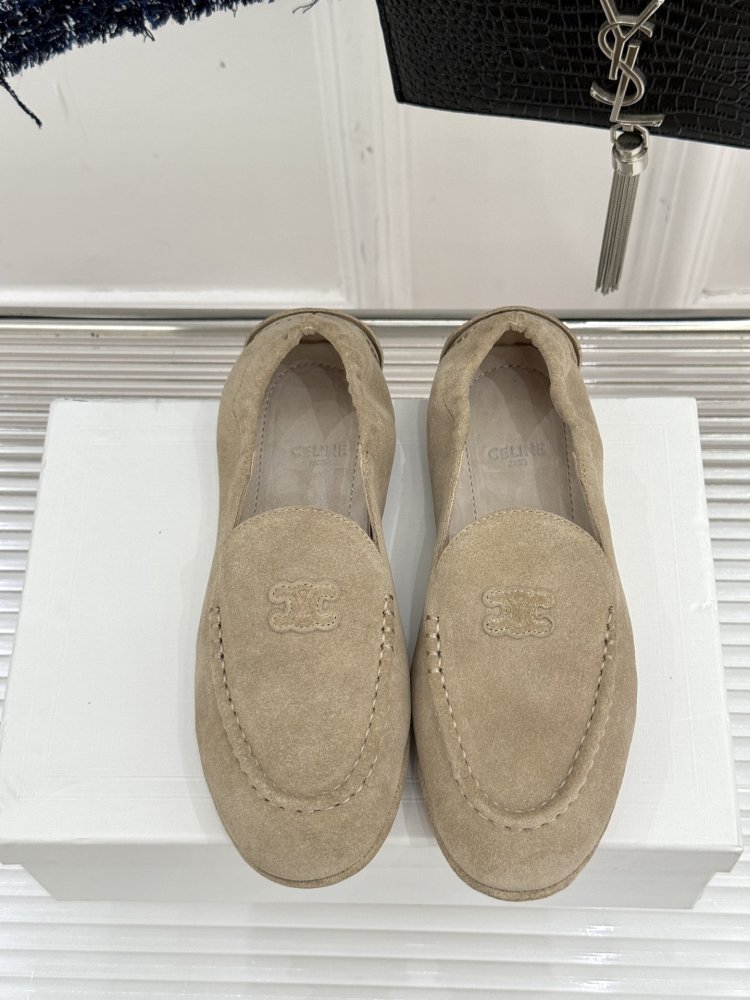 Туфли женские фото 4