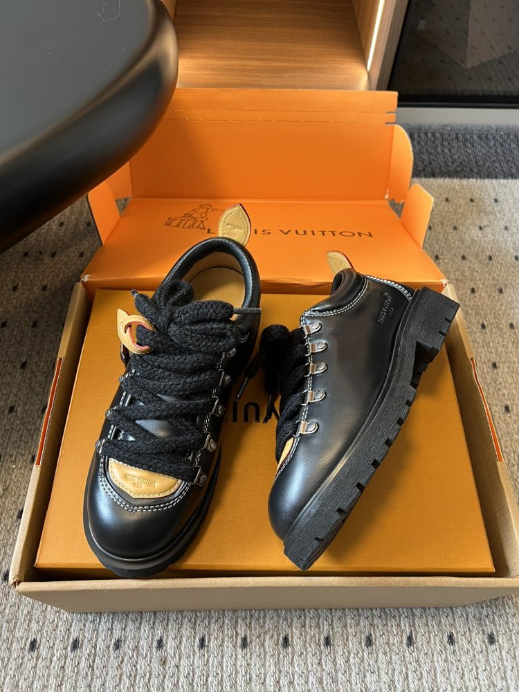 Туфли женские фото 4