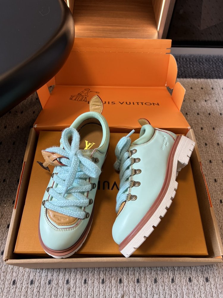 Туфли женские фото 4