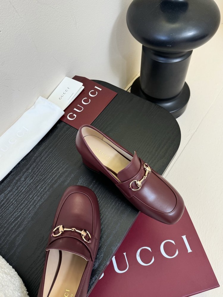 Туфли женские фото 4