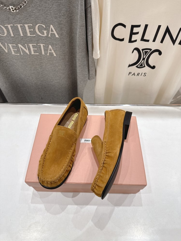 Туфли женские фото 4