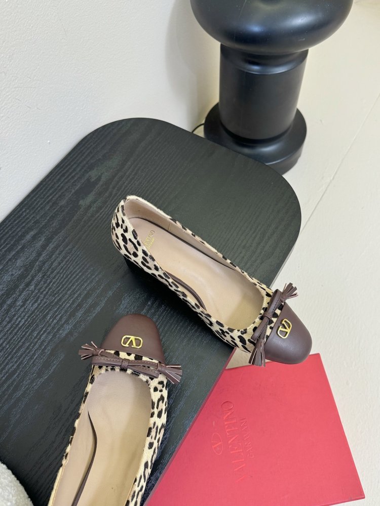 Туфлі жіночі фото 4