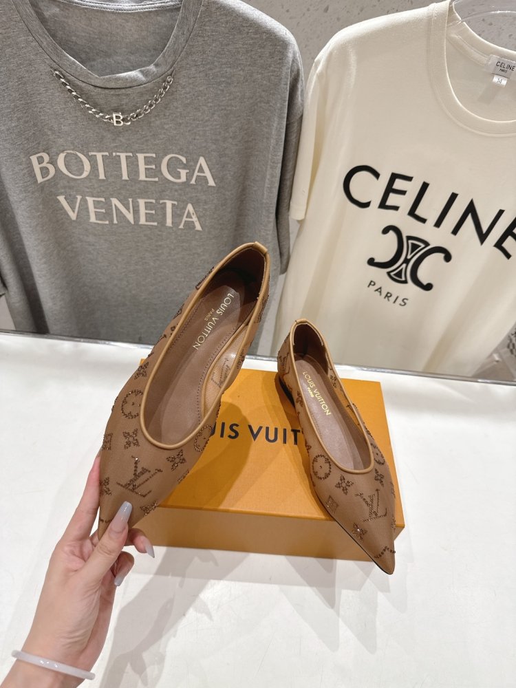 Туфли женские фото 4