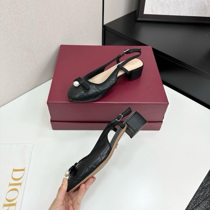 Туфлі жіночі фото 4