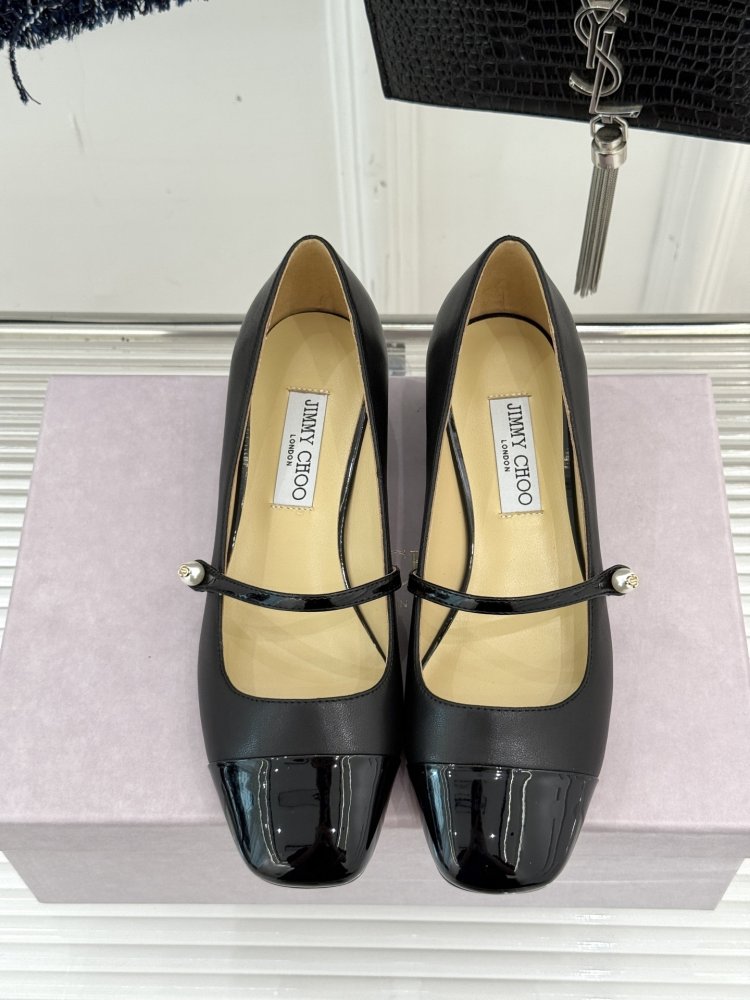 Туфли женские фото 4