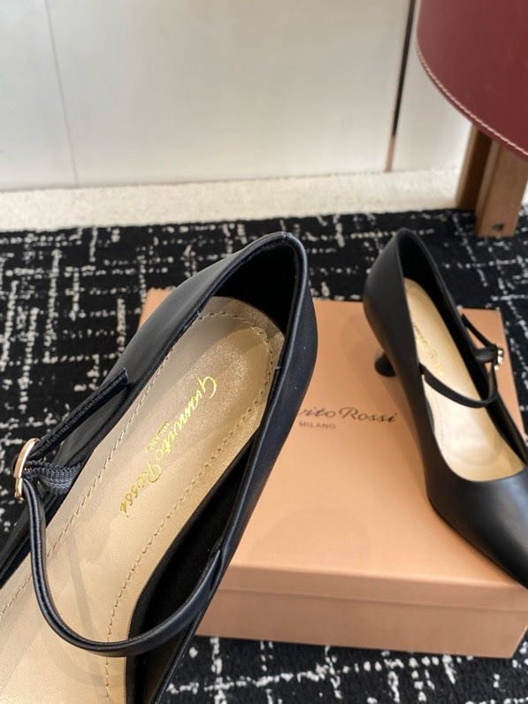 Туфли женские фото 4