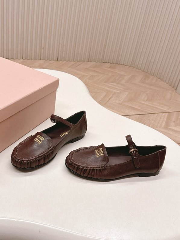 Туфли женские фото 4