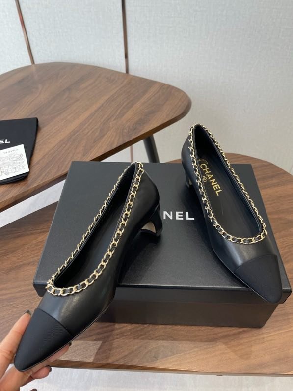 Туфлі жіночі фото 4