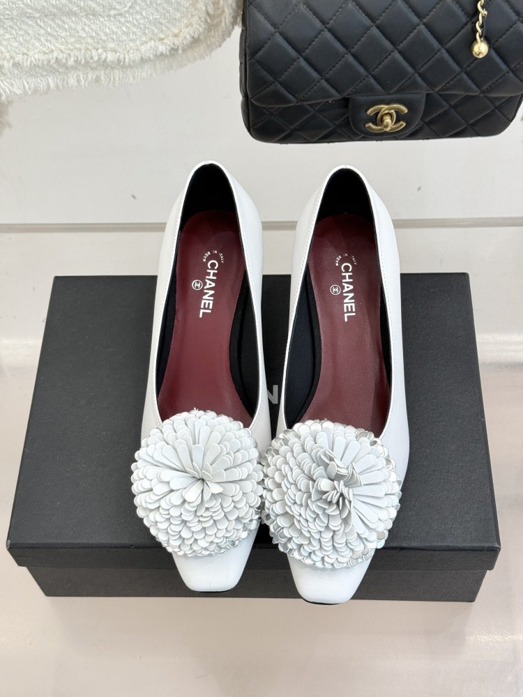 Туфлі жіночі фото 4