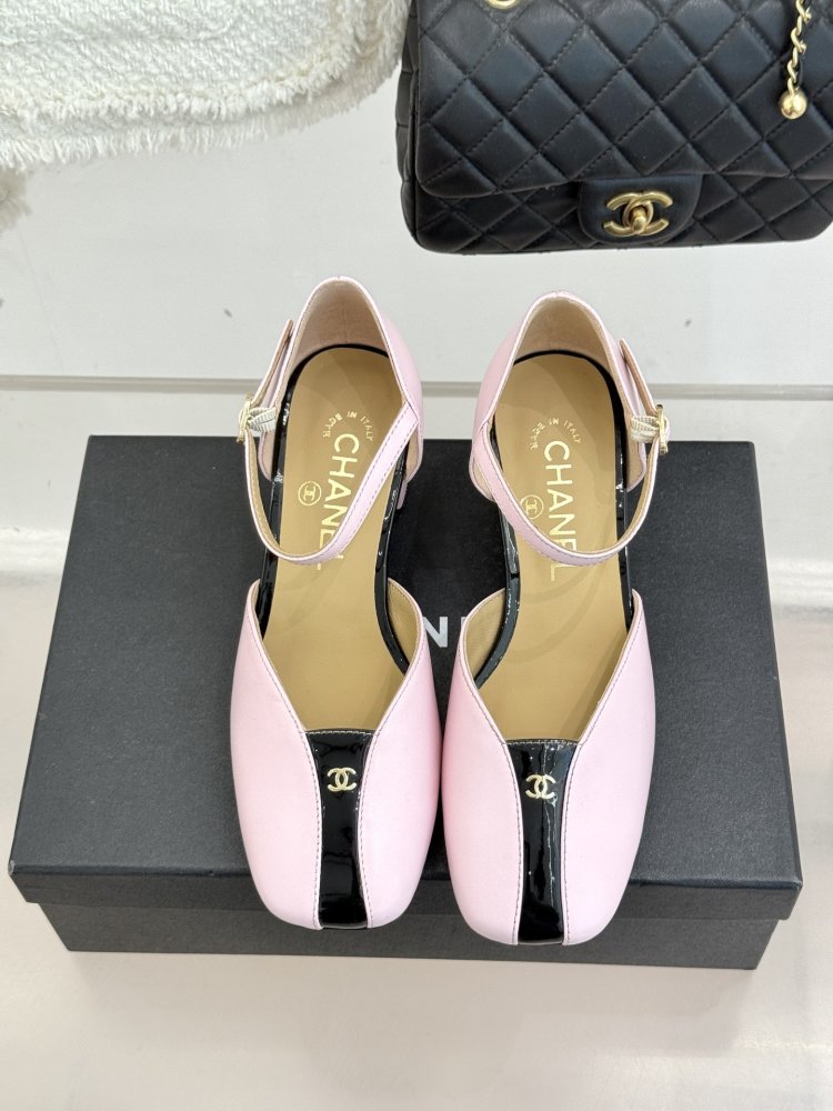 Туфлі жіночі фото 4