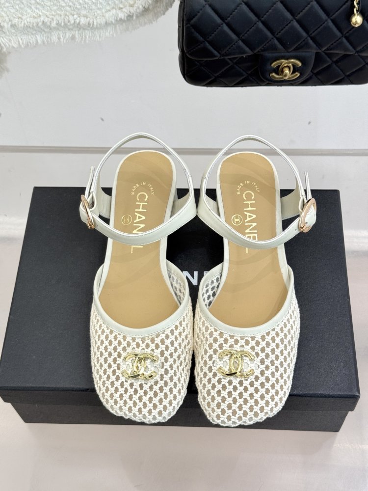 Туфлі жіночі фото 4