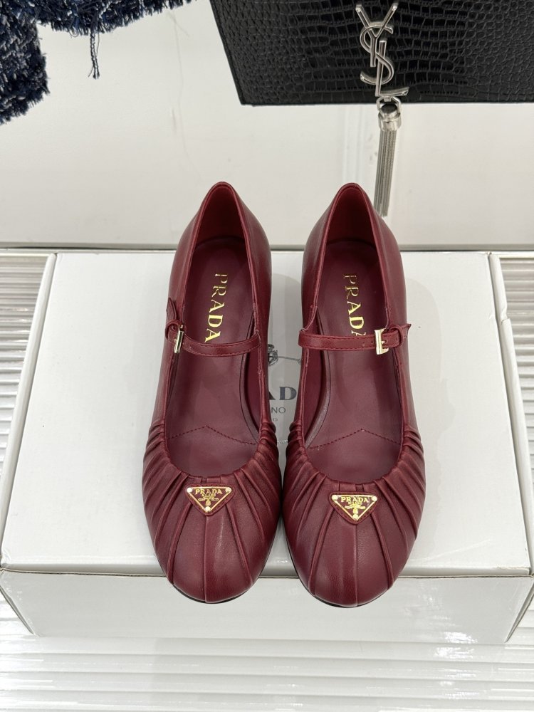 Туфли женские фото 4