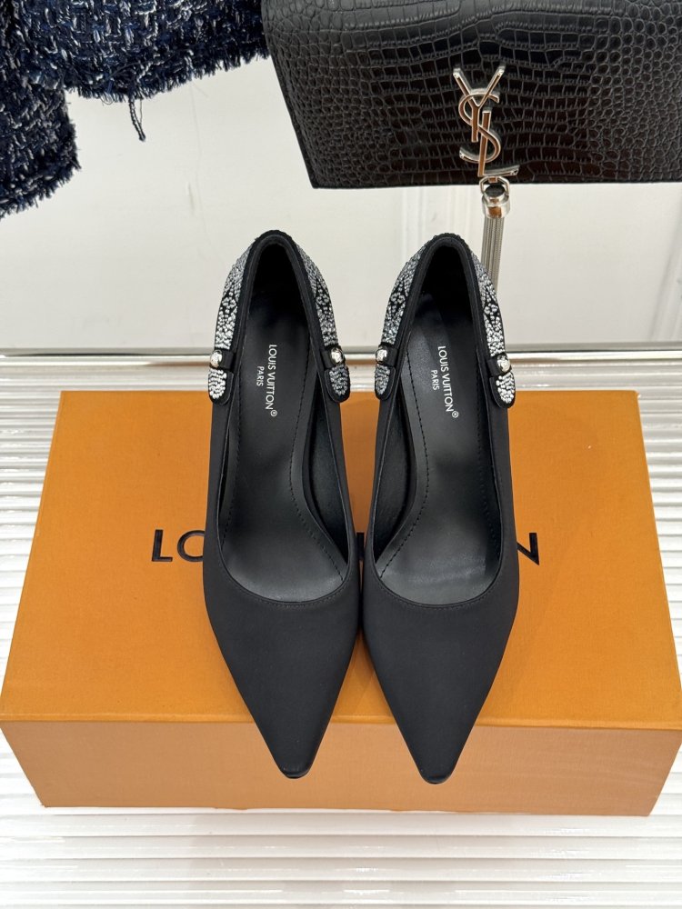 Туфли женские фото 4