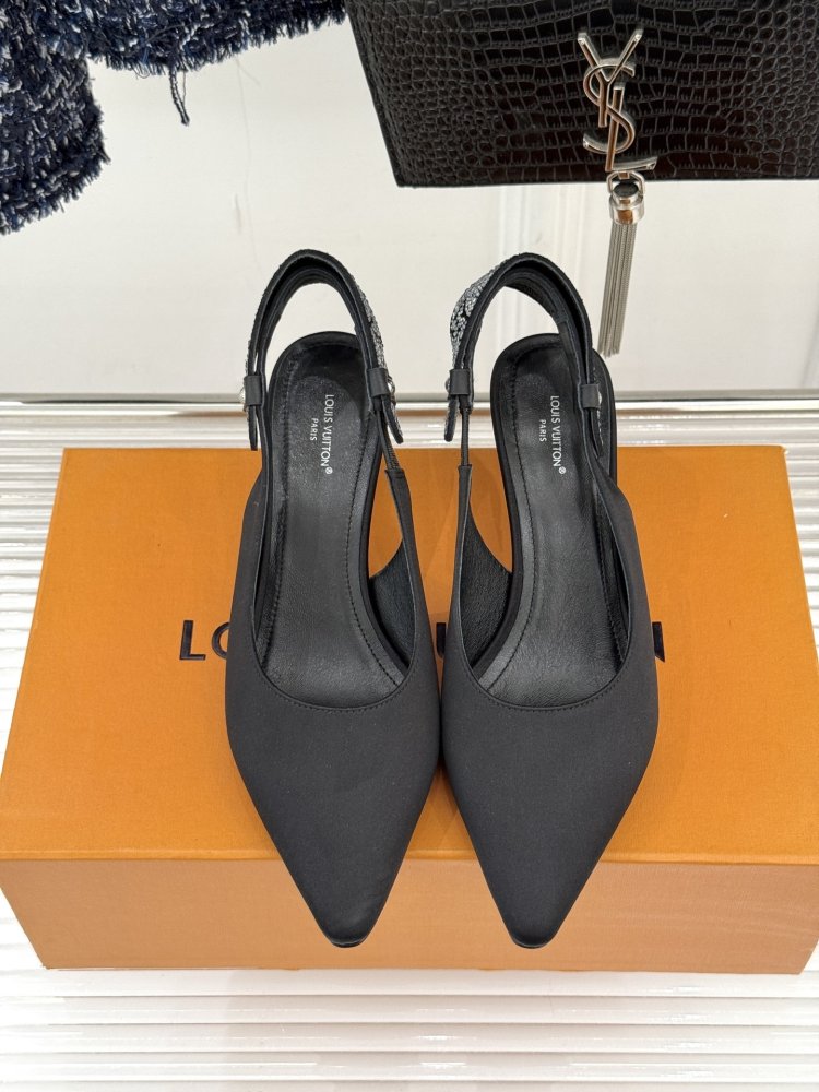 Туфли женские фото 4