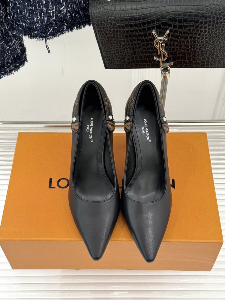 Туфли женские фото 4