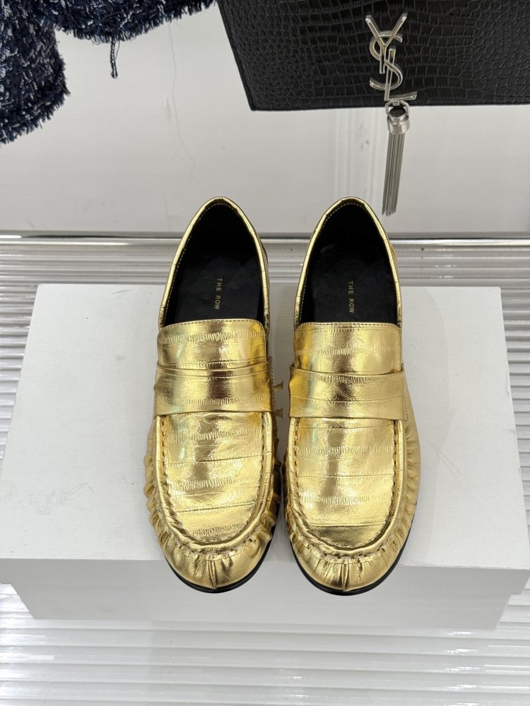 Туфли женские фото 4