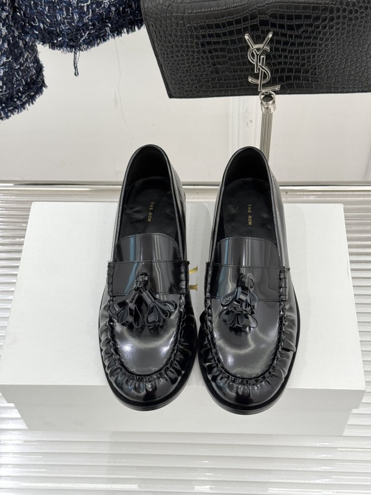 Туфли женские фото 4