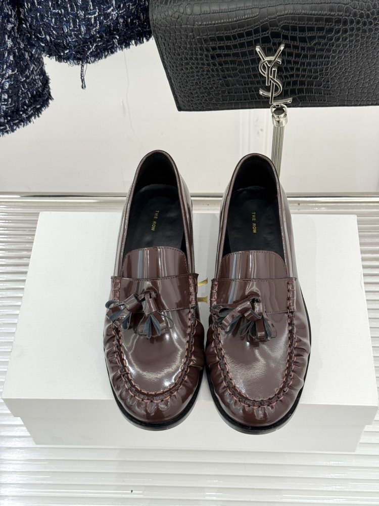 Туфли женские фото 4