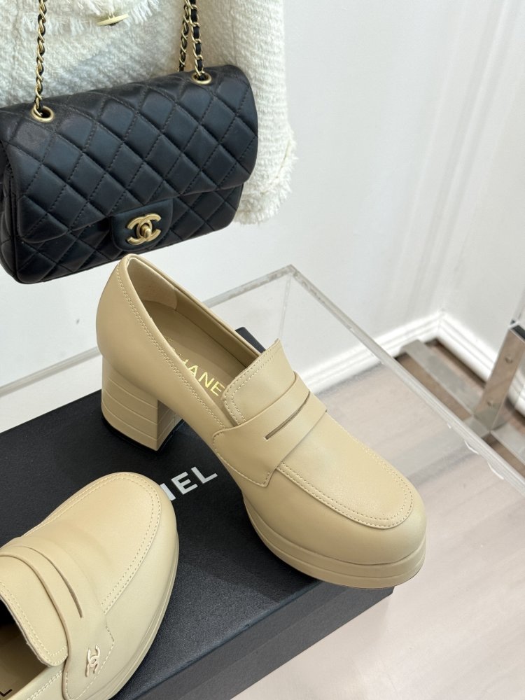 Туфли женские фото 5