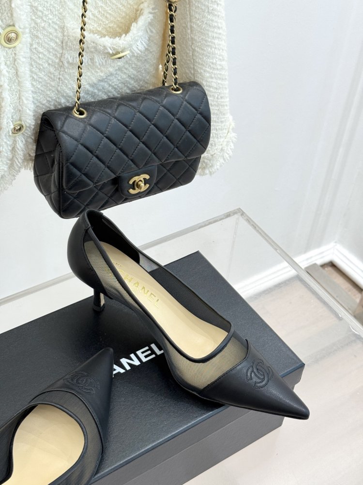 Туфлі жіночі фото 5