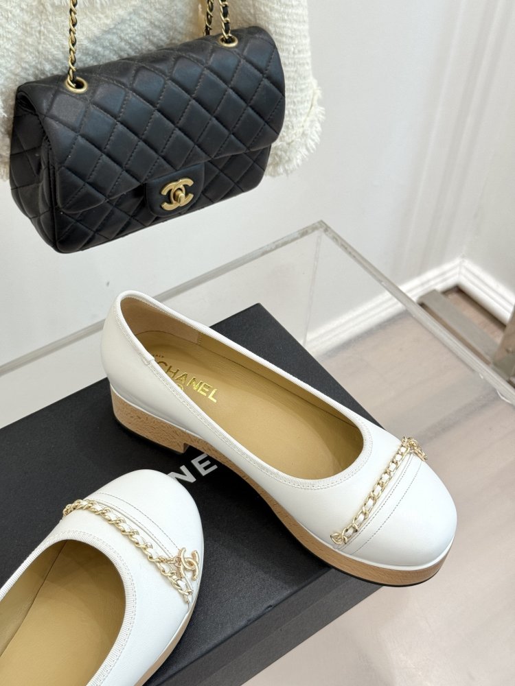 Туфли женские фото 5