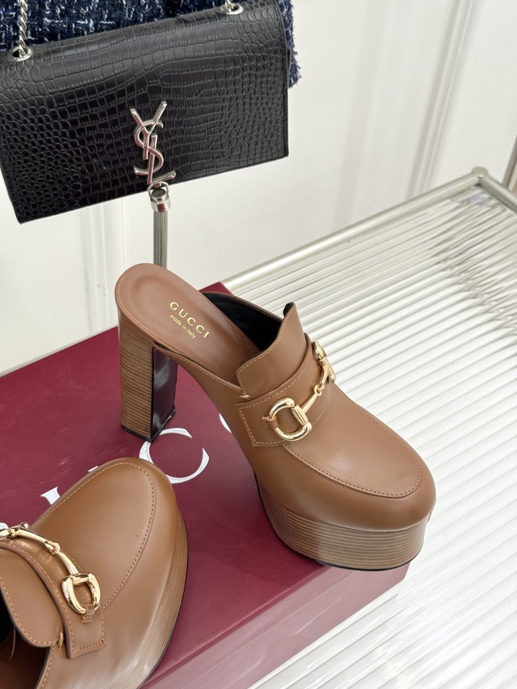 Туфли женские фото 5