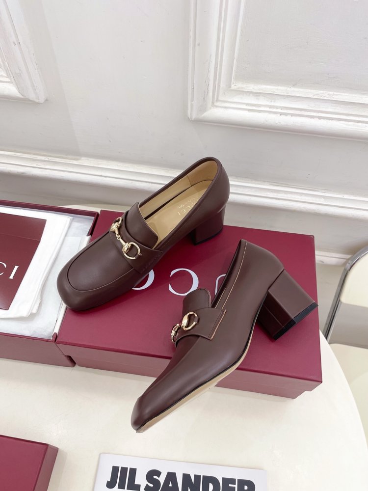 Туфли женские фото 5