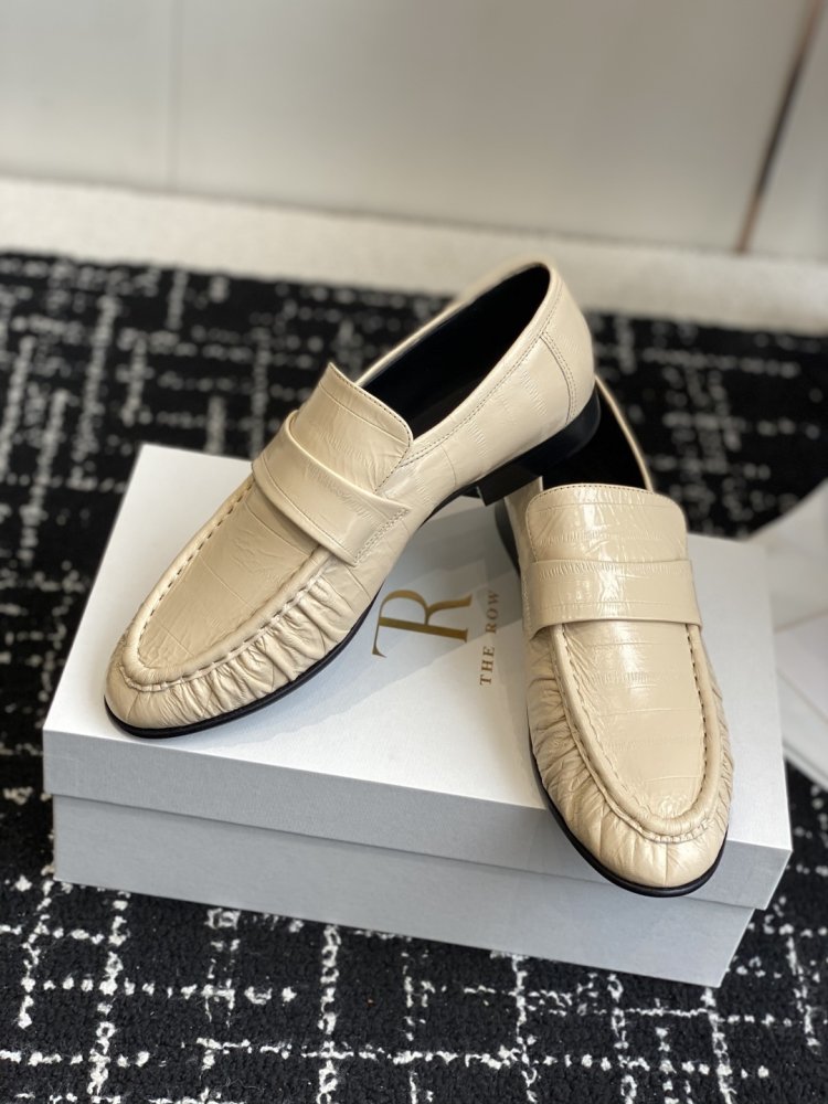 Туфли женские фото 5