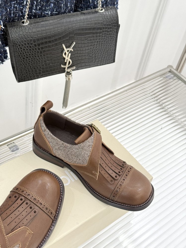 Туфлі жіночі фото 5