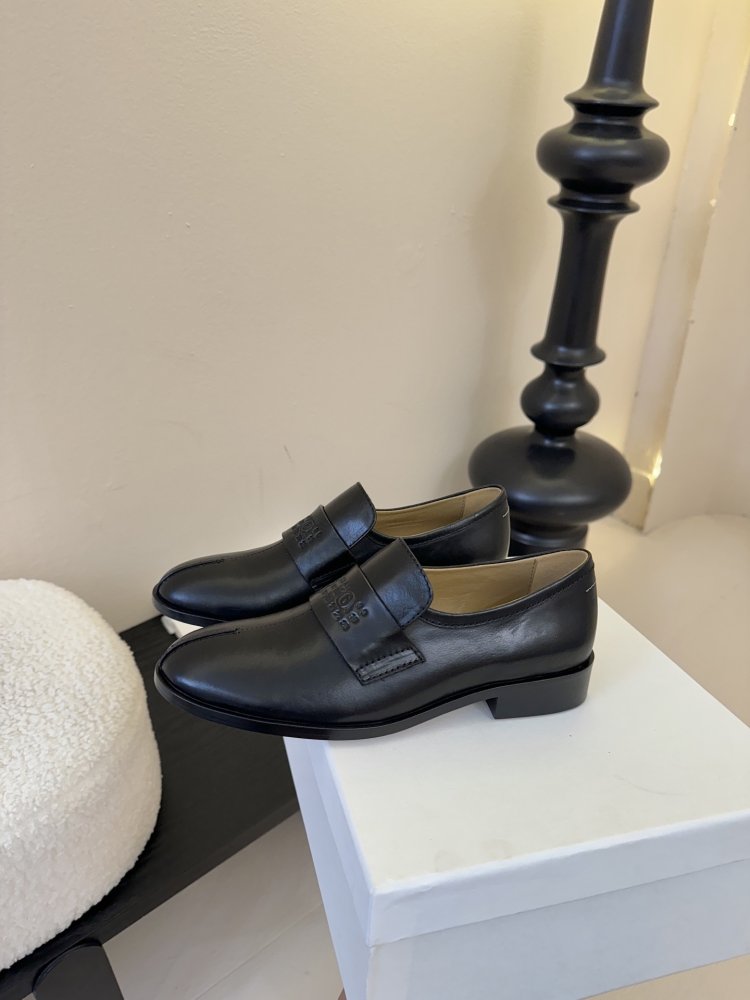 Туфли женские фото 5