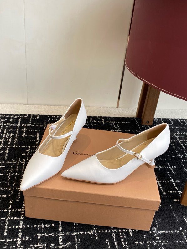 Туфли женские фото 5