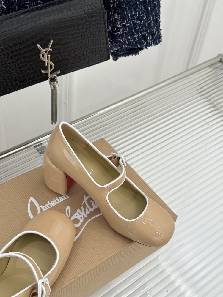 Туфли женские фото 5