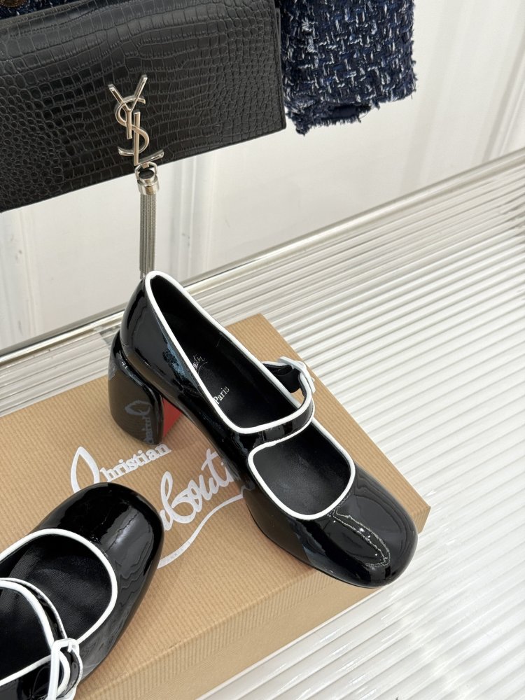 Туфли женские фото 5