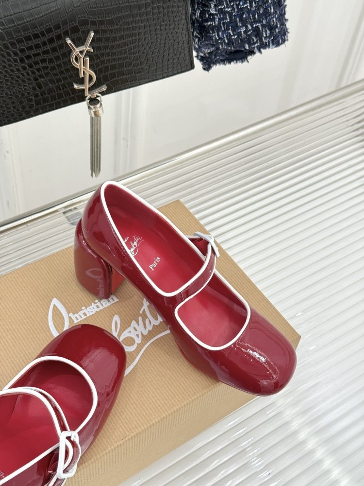 Туфли женские фото 5