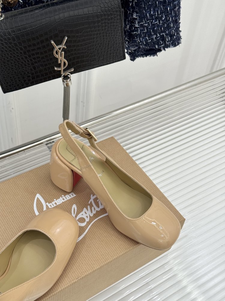 Туфли женские фото 5