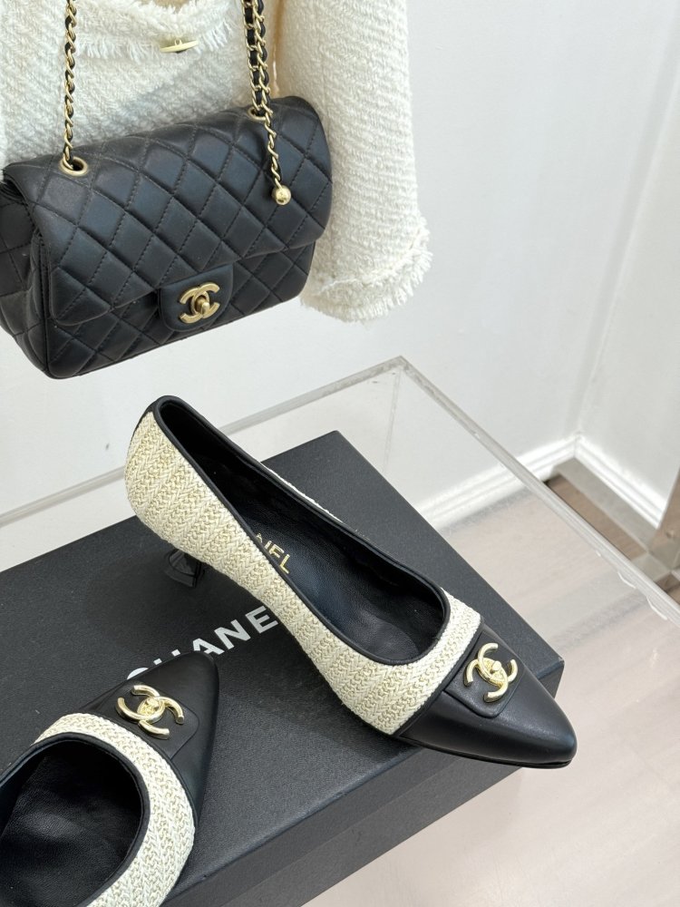 Туфлі жіночі фото 5