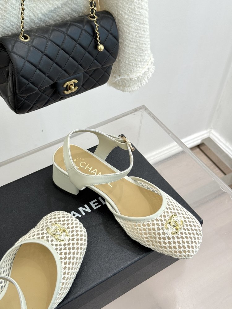 Туфлі жіночі фото 5