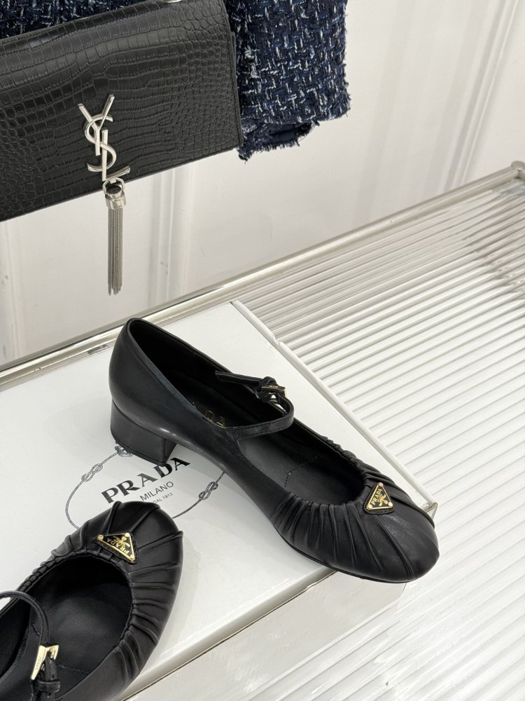 Туфли женские фото 5