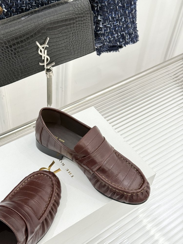 Туфли женские фото 5