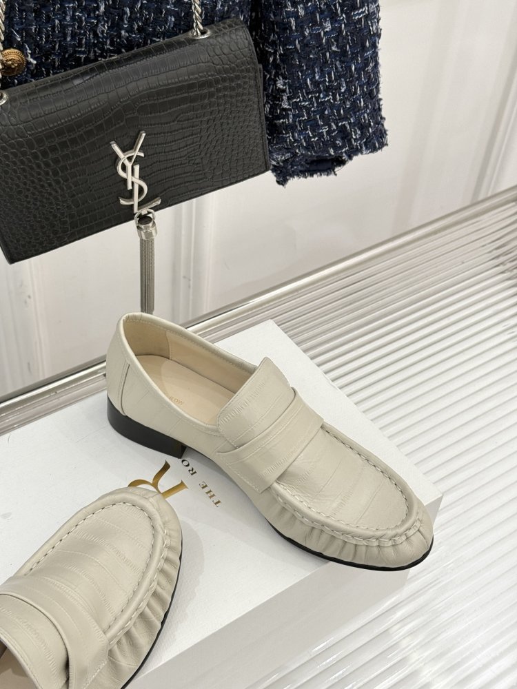 Туфли женские фото 5