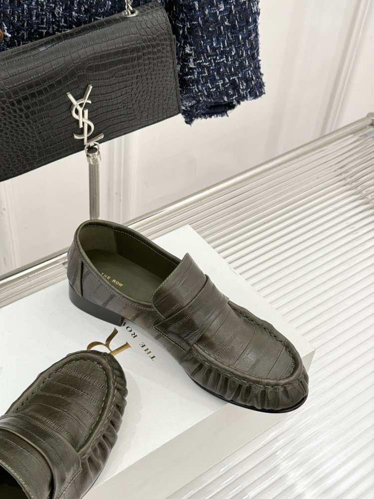 Туфли женские фото 5