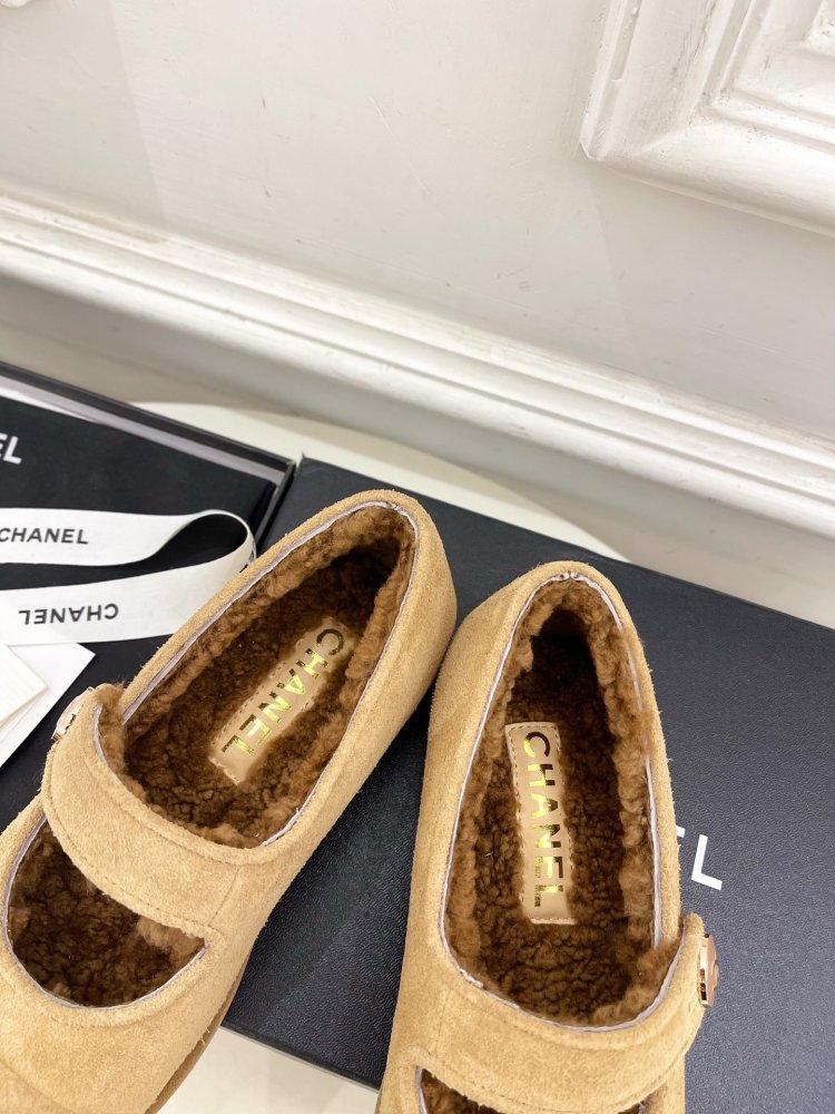 Туфли женские фото 6