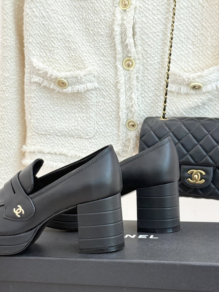 Туфли женские фото 6