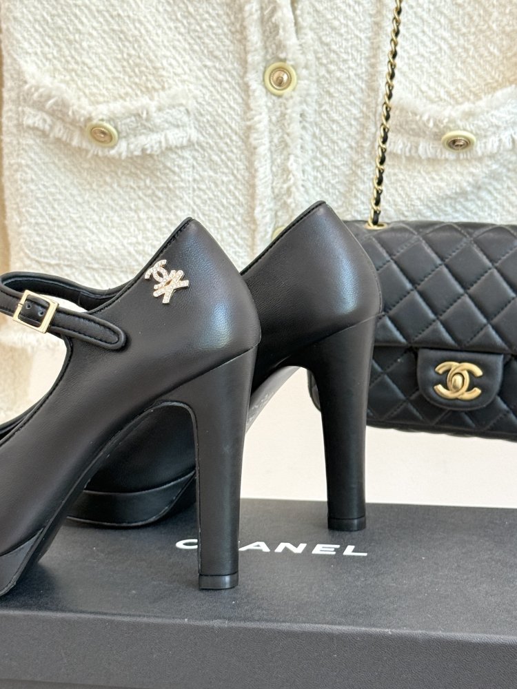 Туфли женские фото 6