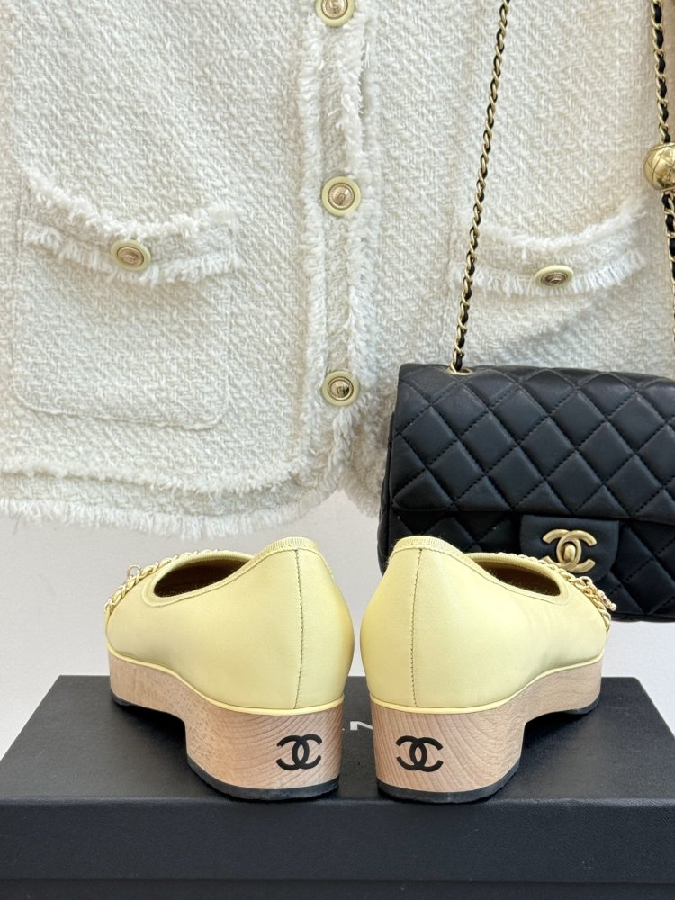 Туфли женские фото 6