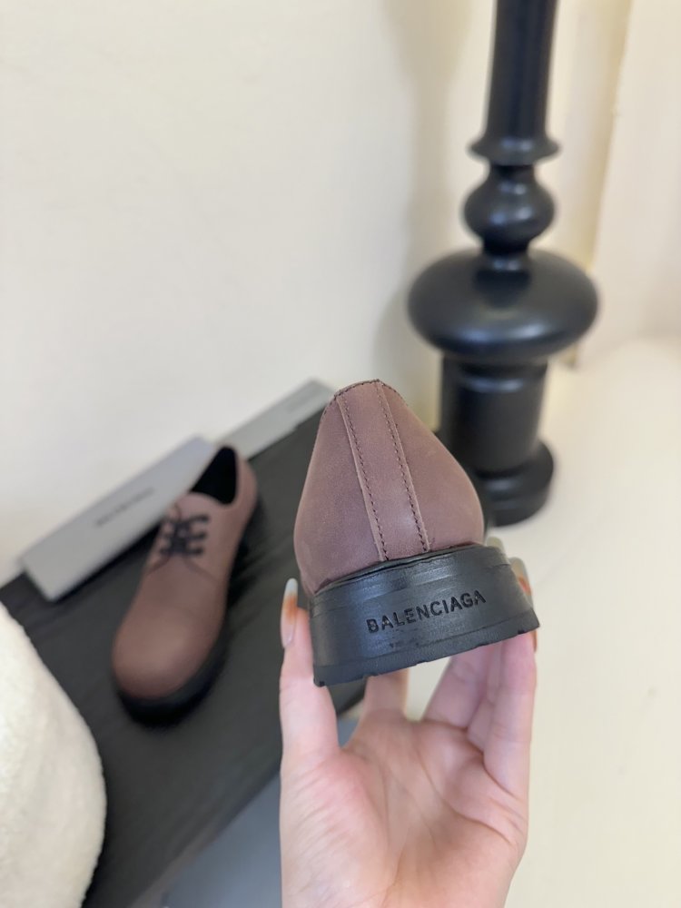 Туфли женские фото 6