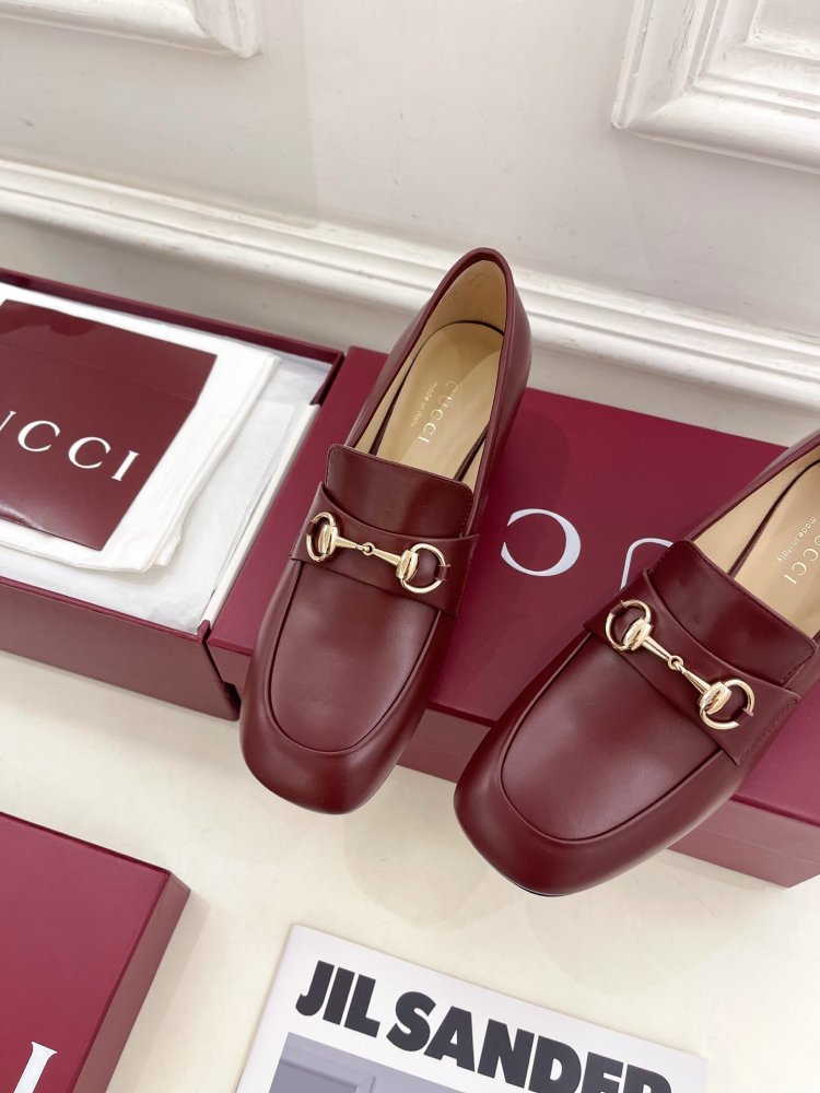 Туфли женские фото 6