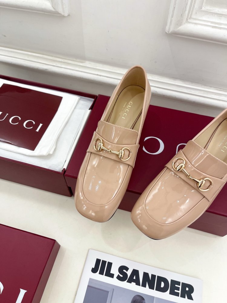 Туфлі жіночі фото 6